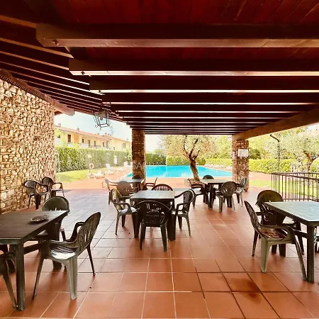 Mercury - Vista Con Piscina *