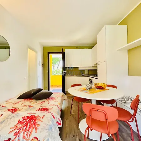 Mercury - Vista Con Piscina Apartment